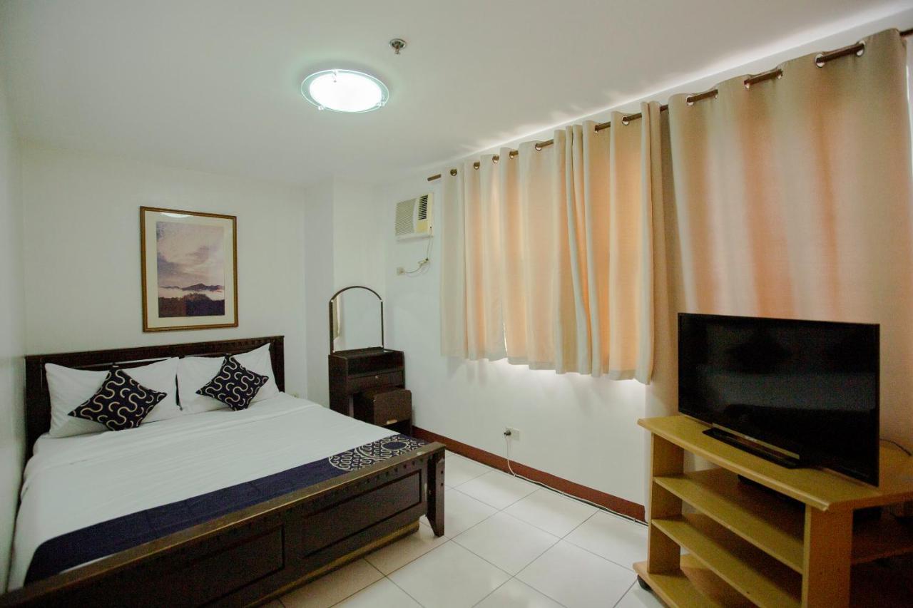 Newgrange Condotel Ciudad Quezon Exterior foto
