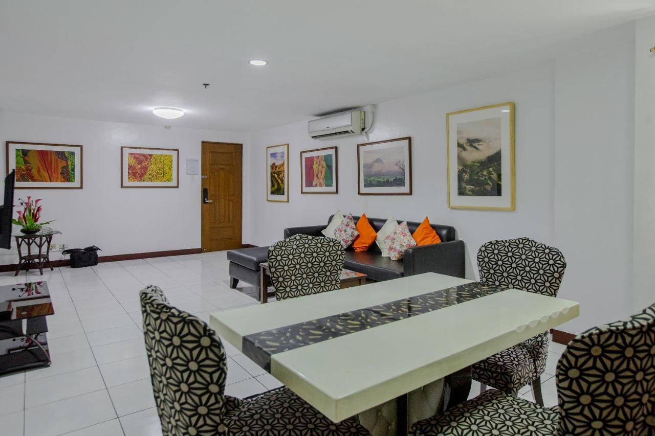 Newgrange Condotel Ciudad Quezon Exterior foto