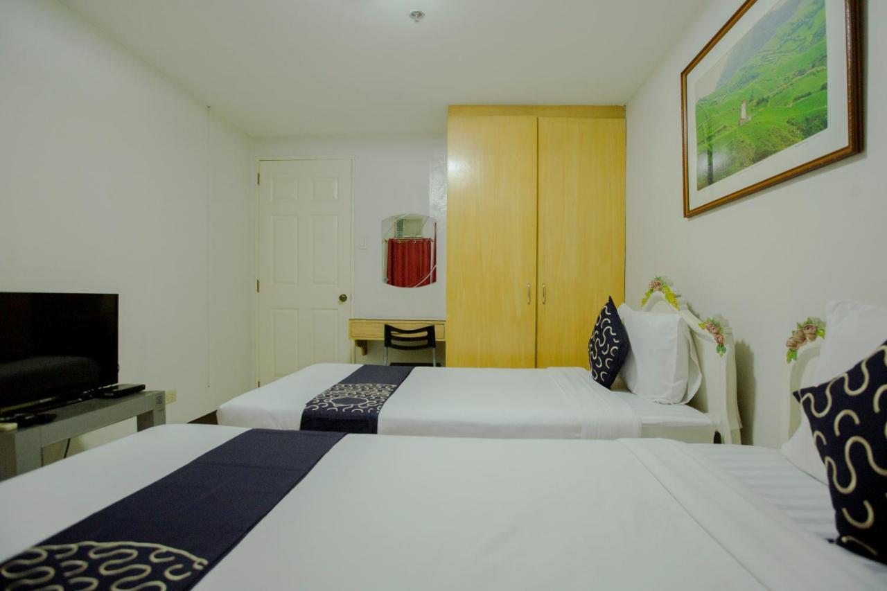 Newgrange Condotel Ciudad Quezon Exterior foto